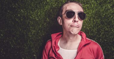 How to Identify A Covert Narcissist
