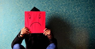 10 Common Behaviors of Husbands Abused by Narcissistic Wives