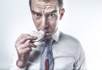 5 Weird Eating Habits of a Narcissist